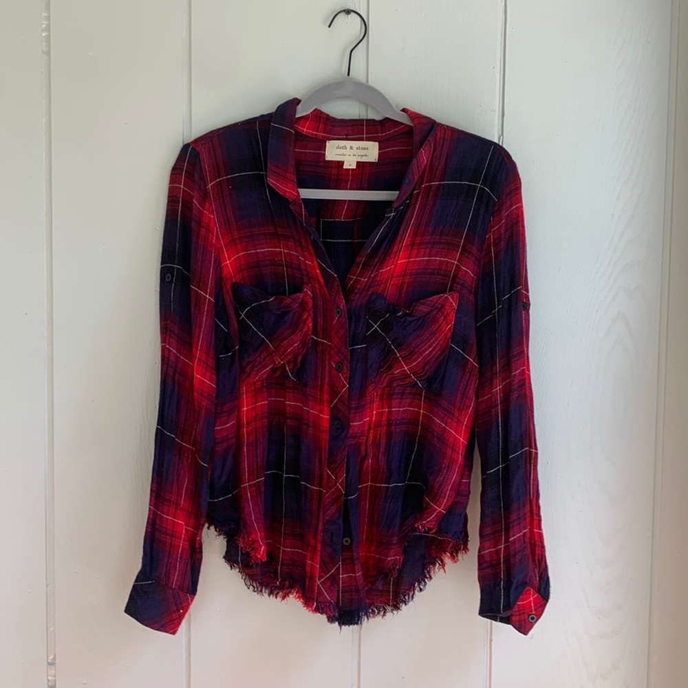 Cloth and stone button down